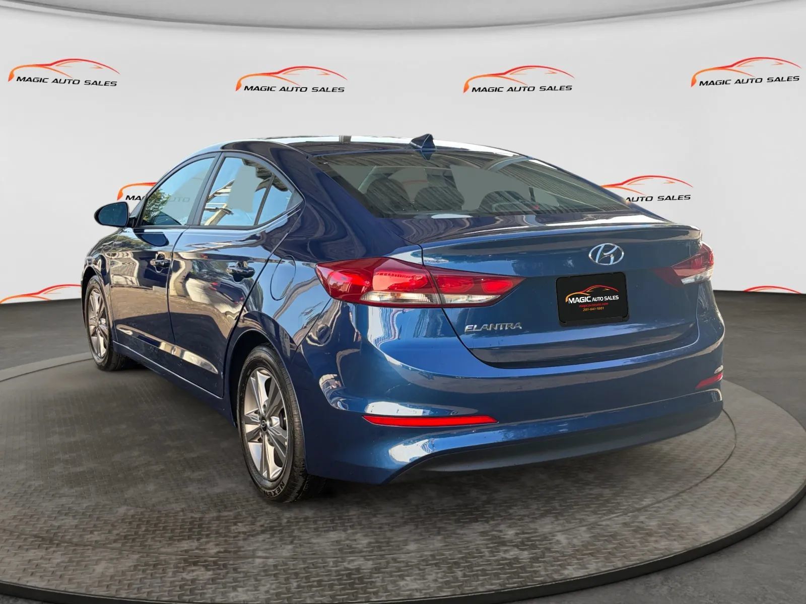 Used 2017 Hyundai Elantra Value Edition FWD image 8