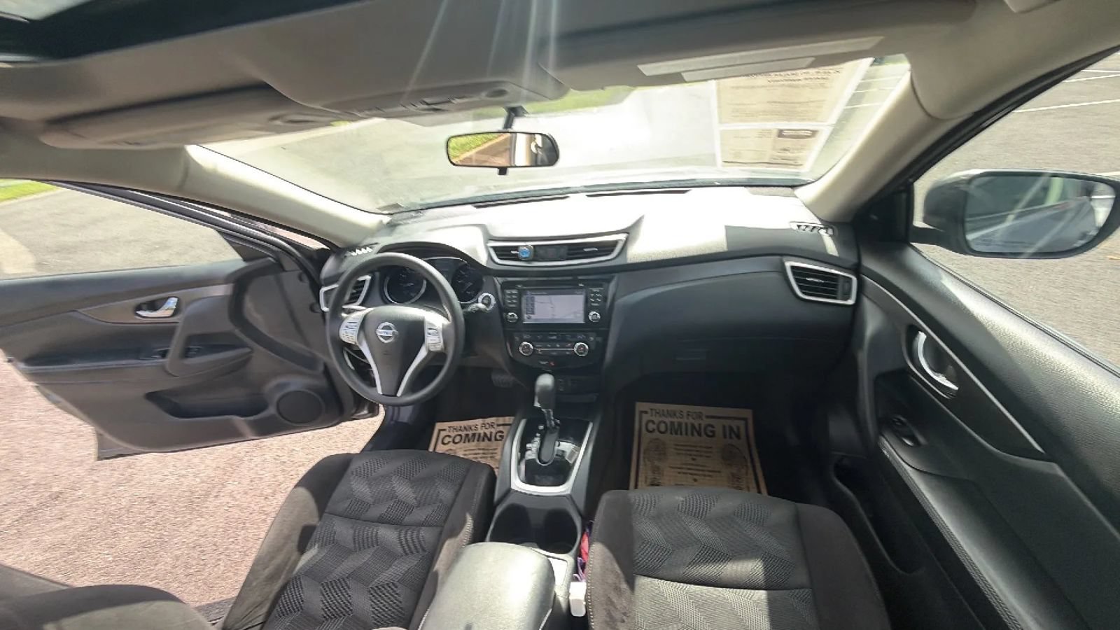 Used 2014 Nissan Rogue SV w/ SV Premium Package AWD/4WD image 50