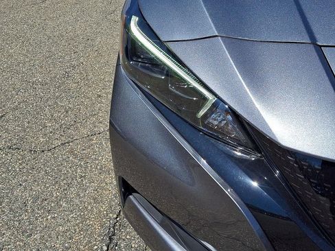 Used 2024 Nissan Leaf SV Plus FWD image 9