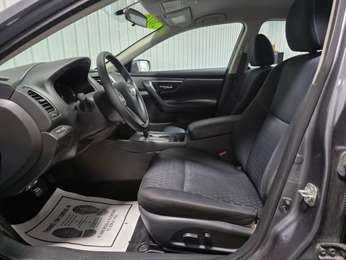 Used 2018 Nissan Altima 2.5 S w/ S Convenience Package FWD image 9