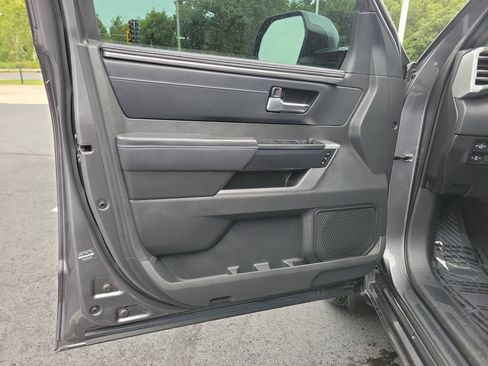 Certified 2024 Toyota Sequoia Platinum AWD/4WD image 23