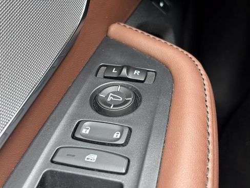 Used 2019 Acura RDX w/ Advance Package AWD/4WD image 22