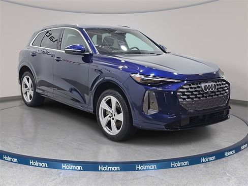 Used 2025 Audi Q5 2.0T Premium Plus w/ Premium Plus image 4