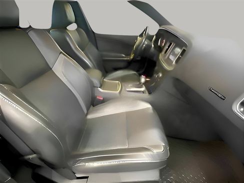 Used 2022 Dodge Charger SXT w/ Leather Interior Group RWD image 22
