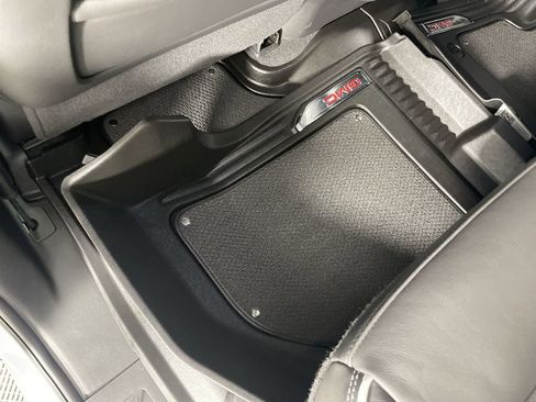 Used 2025 GMC Sierra 1500 AT4X image 35