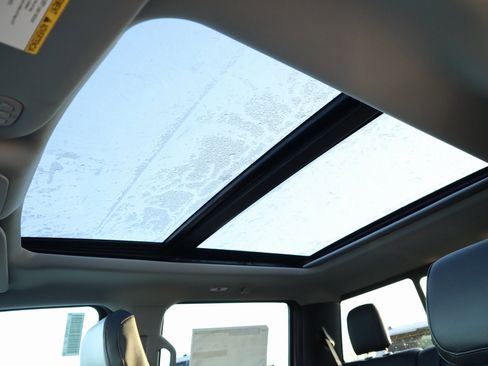 New 2026 Ford F350 Lariat w/ Chrome Package image 17