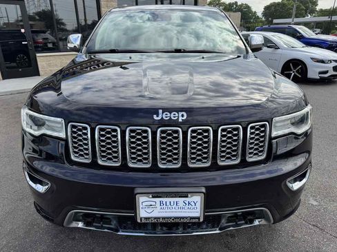 Used 2018 Jeep Grand Cherokee Overland AWD/4WD image 2