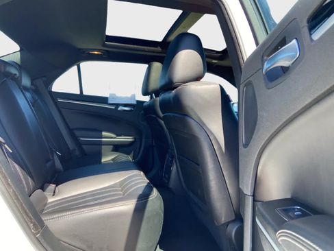 Used 2023 Chrysler 300 S RWD image 13