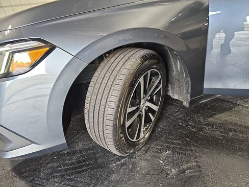 Used 2023 Honda Civic LX image 30