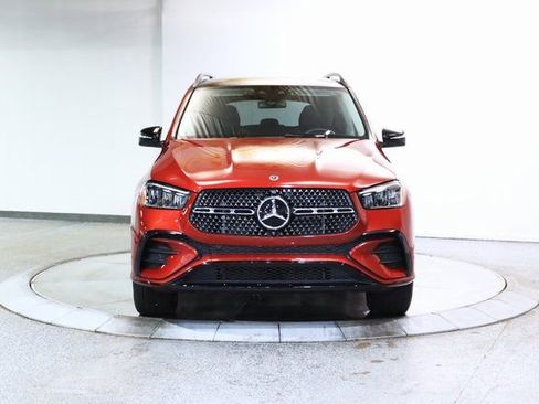 Used 2024 Mercedes-Benz GLE 350 4MATIC w/ AMG Line Exterior image 12