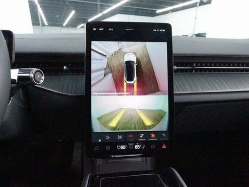 Used 2025 Polestar Polestar 3 image 15