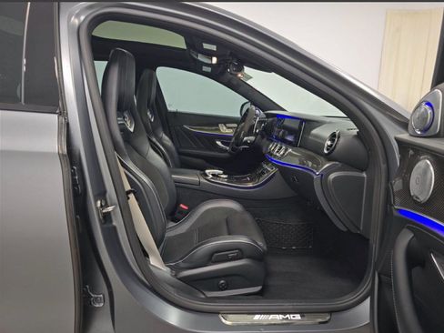Used 2018 Mercedes-Benz E 63 AMG S image 14