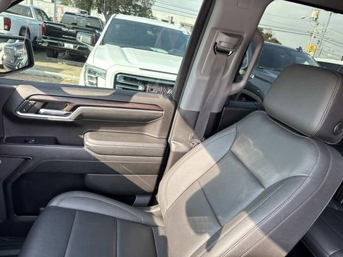 Used 2022 GMC Sierra 1500 SLT w/ SLT Premium Package image 20