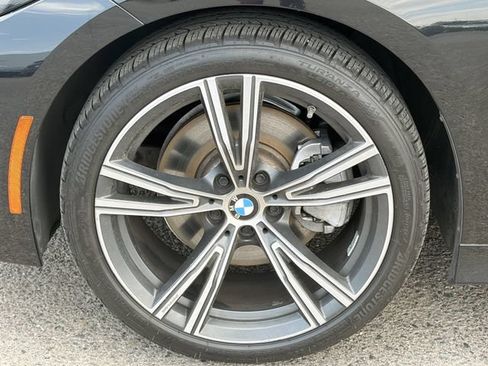 Used 2023 BMW 330i Sedan w/ Premium Package RWD image 10