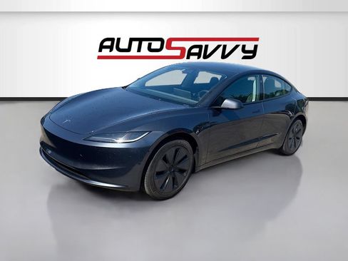 Used 2025 Tesla Model 3 Long Range RWD image 3