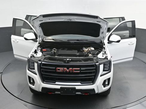 Used 2024 GMC Yukon XL AT4 AWD/4WD image 55