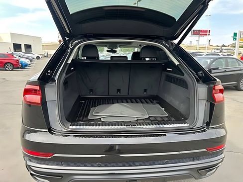 Used 2023 Audi Q8 Premium Plus AWD/4WD image 17