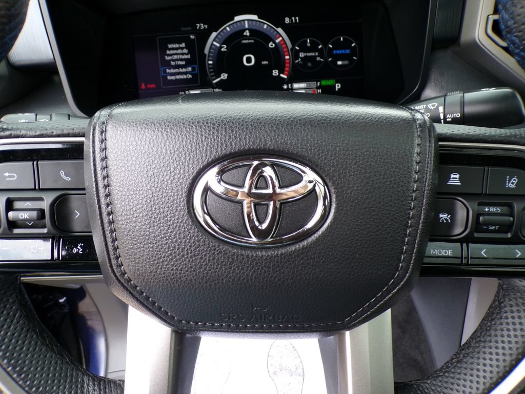 Used 2026 Toyota Tundra Platinum AWD/4WD image 32