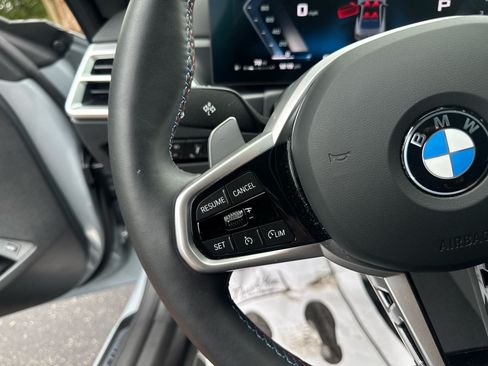 Used 2025 BMW M240i Coupe RWD image 22
