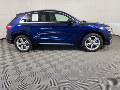 Used 2023 Audi Q3 2.0T Premium Plus w/ Premium Plus Package AWD/4WD image 8