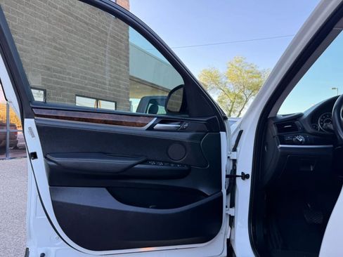 Used 2017 BMW X3 xDrive28i AWD/4WD image 36