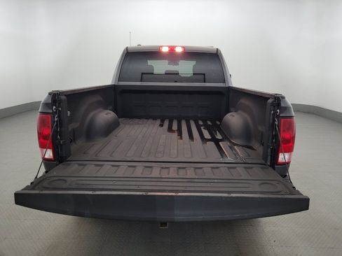 Used 2019 RAM 1500 Express w/ Express Value Package RWD image 29