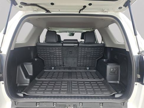Used 2023 Toyota 4Runner Limited AWD/4WD image 22