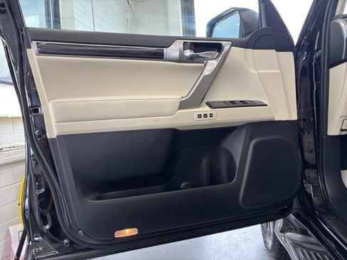 Used 2023 Lexus GX 460 Premium AWD/4WD image 11