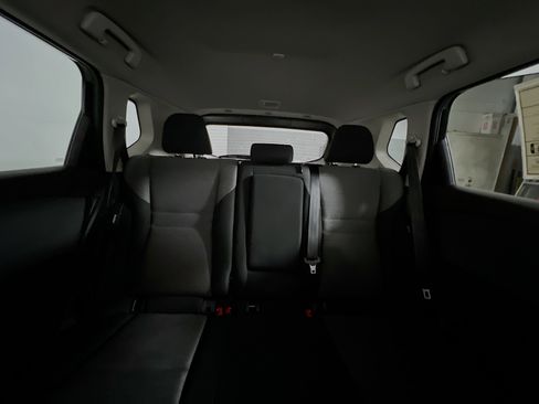 Used 2023 Nissan Rogue SV image 33