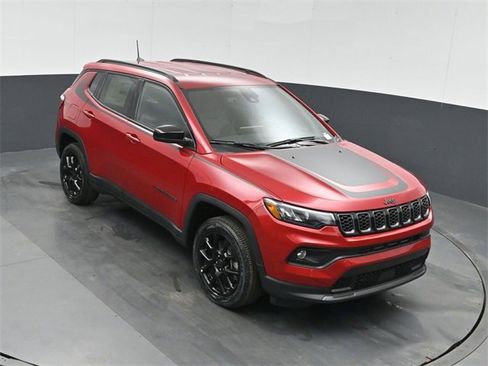 New 2026 Jeep Compass Latitude image 36