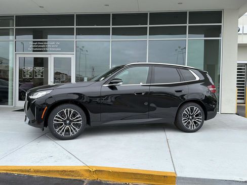 New 2026 BMW X3 xDrive30 w/ Premium Package AWD/4WD image 3