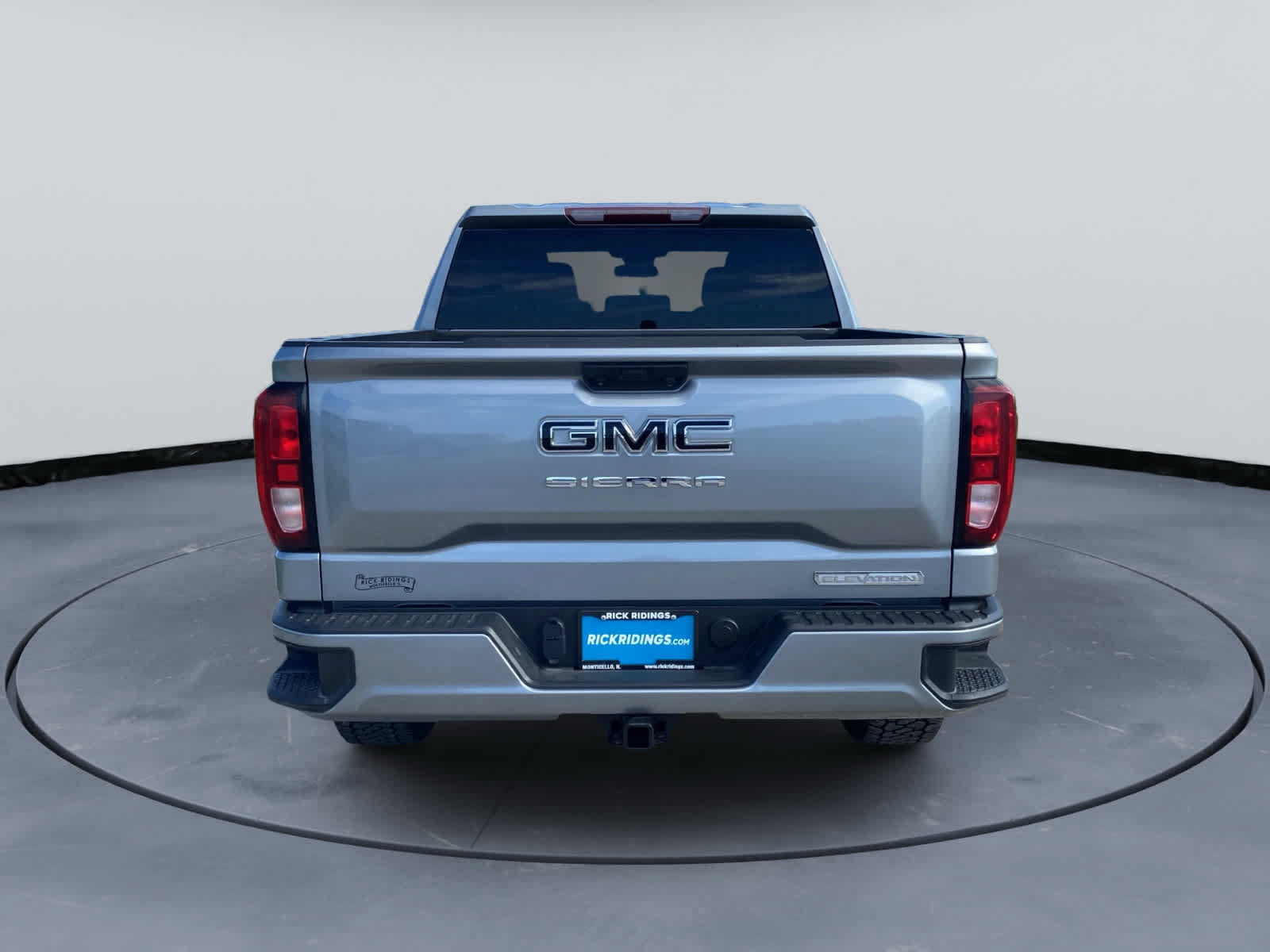 Used 2024 GMC Sierra 1500 Elevation AWD/4WD image 6