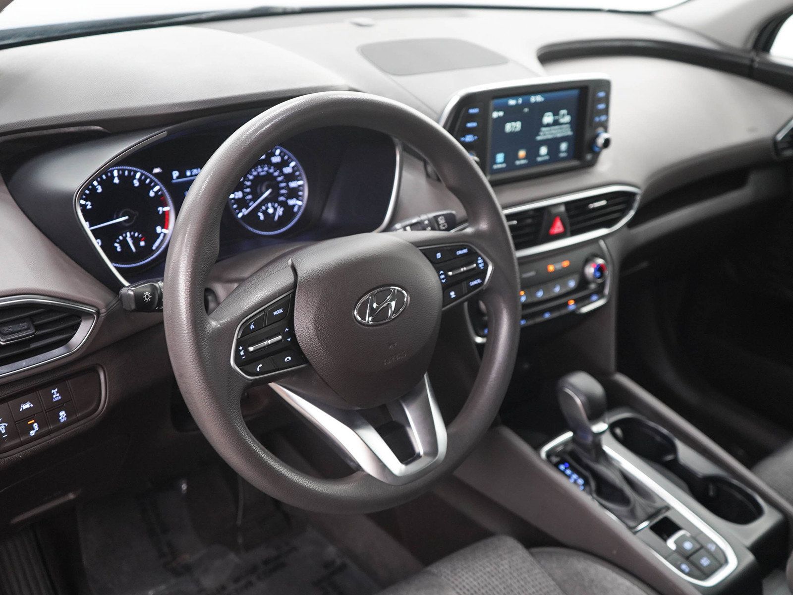 Used 2019 Hyundai Santa Fe SE AWD/4WD image 20