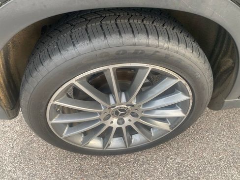 Used 2018 Mercedes-Benz GLA 250 image 13