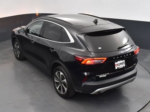 Used 2023 Ford Escape Platinum image 45