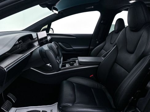 Used 2022 Tesla Model X image 18