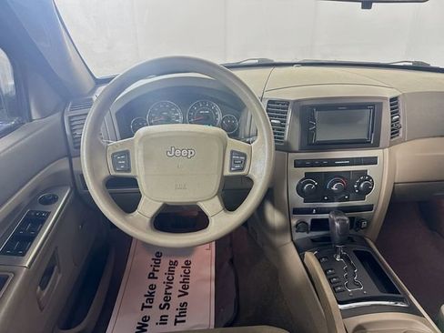 Used 2007 Jeep Grand Cherokee Laredo image 22