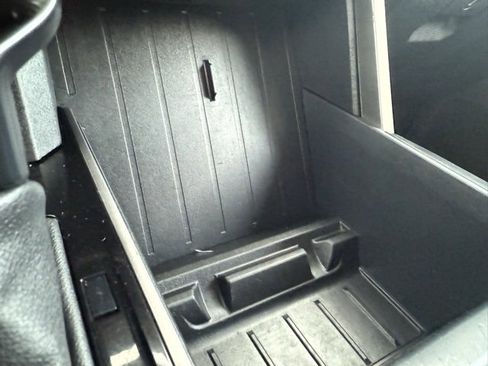 Used 2022 Toyota Tundra SR5 image 28