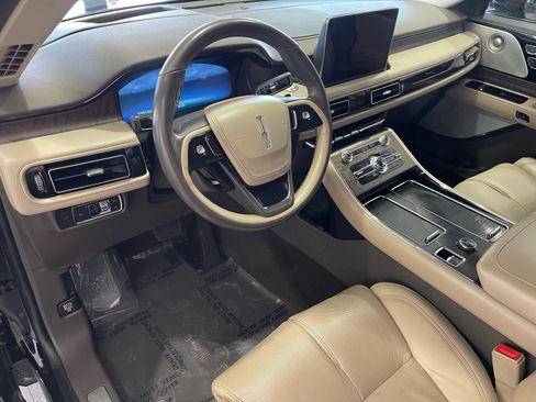 Used 2020 Lincoln Aviator Reserve w/ Equipment Group 202A AWD/4WD image 26
