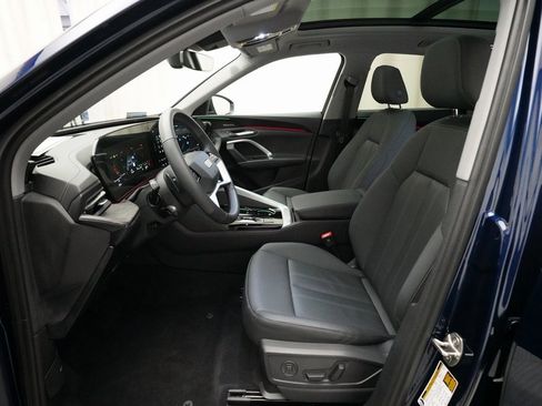 Used 2025 Audi Q5 Premium Plus w/ Premium Plus image 17