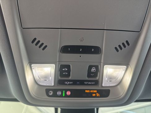 New 2026 Chevrolet Blazer LT image 32