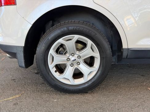 Used 2014 Ford Edge SEL w/ Equipment Group 205A AWD/4WD image 38