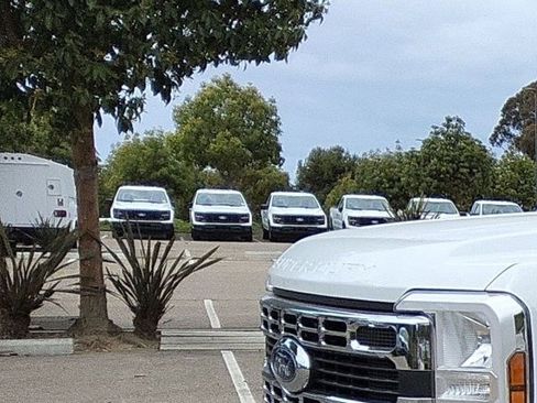 New 2025 Ford F550 2WD Regular Cab Super Duty image 3