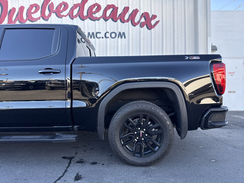 Used 2025 GMC Sierra 1500 Elevation w/ Elevation Premium Package image 2