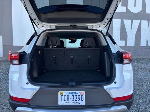 Used 2025 Chevrolet TrailBlazer LT image 27