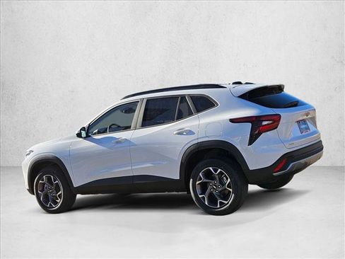 New 2026 Chevrolet Trax LT w/ LT Convenience Package image 9