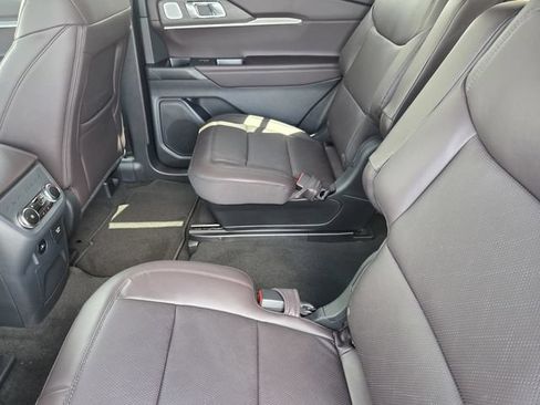 New 2026 Ford Explorer Platinum RWD image 28
