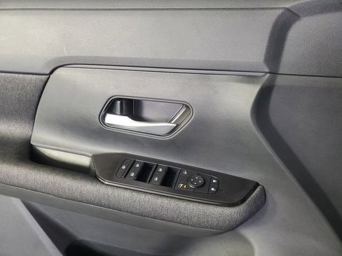 New 2026 Nissan Kicks SV w/ Cold Weather Package FWD image 30