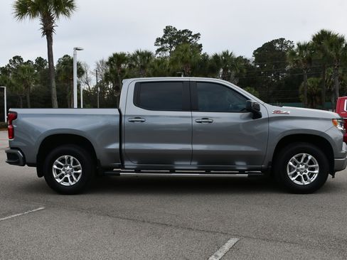 Used 2023 Chevrolet Silverado 1500 RST image 5