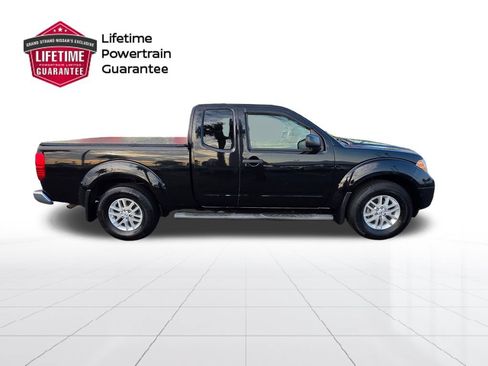 Used 2015 Nissan Frontier SV RWD image 6